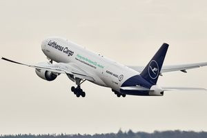 Lufthansa Cargo erweitert Streckenangebot im Sommer